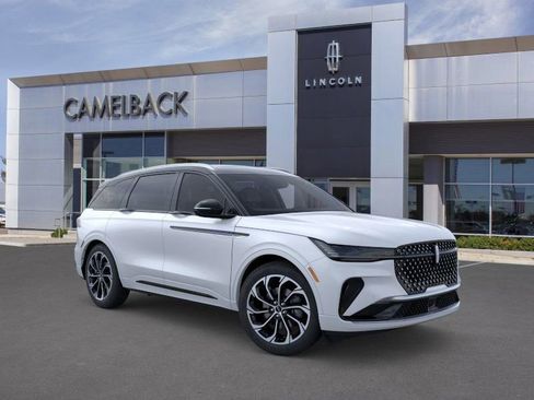 New 2026 Lincoln Nautilus Reserve image 36