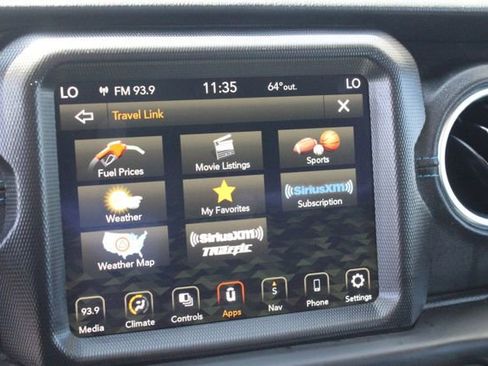 Used 2022 Jeep Wrangler Unlimited Rubicon 4xe AWD/4WD image 29