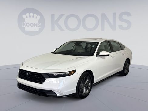 Used 2023 Honda Accord EX-L image 1