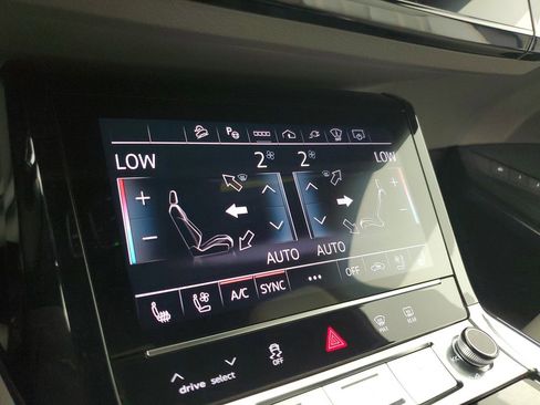 Certified 2024 Audi Q8 e-tron Prestige w/ Prestige Package AWD/4WD image 29