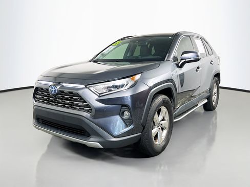 Used 2021 Toyota RAV4 Limited AWD/4WD image 10