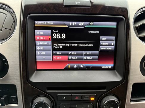 Used 2014 Ford F150 Platinum image 19