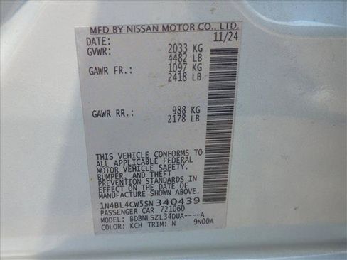 Used 2025 Nissan Altima 2.5 SR AWD/4WD image 23