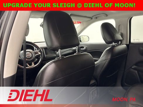 Certified 2019 Jeep Compass Latitude image 17