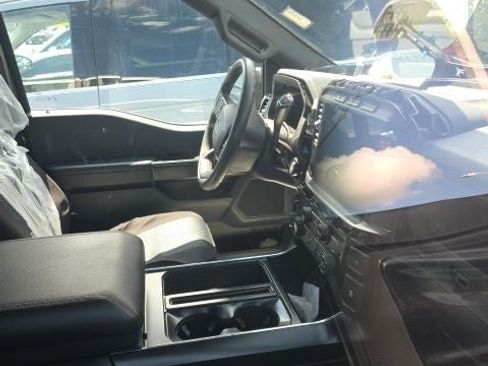 Used 2024 Ford F150 STX AWD/4WD image 25