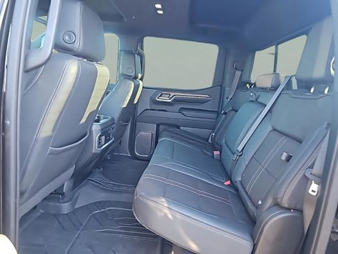 Used 2023 Chevrolet Silverado 1500 High Country w/ High Country Premium Package image 32