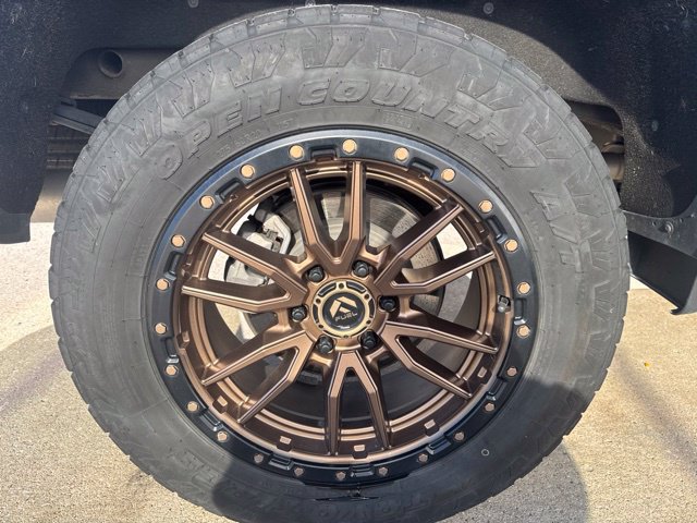Used 2021 Chevrolet Silverado 1500 LT Trail Boss w/ Convenience Package II AWD/4WD image 8