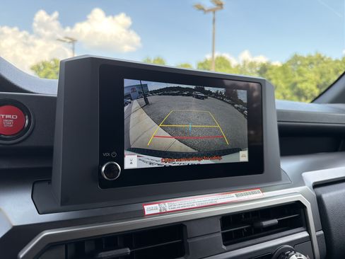 Certified 2026 Toyota 4Runner TRD Sport AWD/4WD image 7