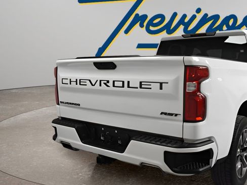 Used 2021 Chevrolet Silverado 1500 RST AWD/4WD image 3