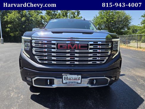 Certified 2026 GMC Sierra 1500 Denali w/ Denali Reserve Package AWD/4WD image 42