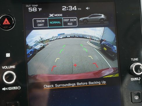 Used 2025 Subaru Crosstrek 2.5i Premium AWD/4WD image 27