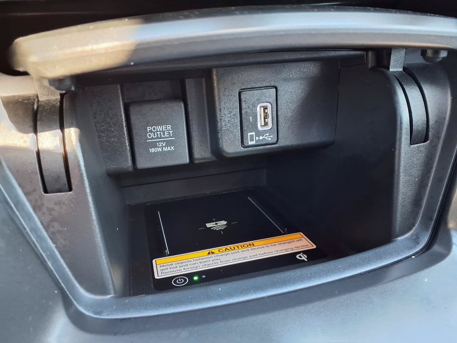 Used 2018 Honda Accord Touring image 9