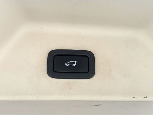 Used 2020 Land Rover Range Rover HSE AWD/4WD image 20