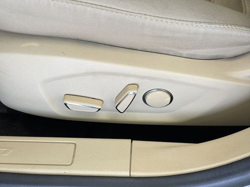 Used 2014 Ford Fusion SE image 14