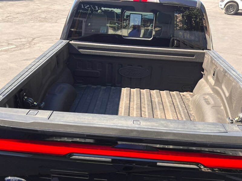 Used 2023 Ford F150 Lightning Platinum AWD/4WD image 8
