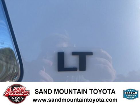 Used 2018 Chevrolet Tahoe LT image 9