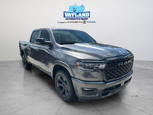 Used 2025 RAM 1500 Big Horn RWD image 7