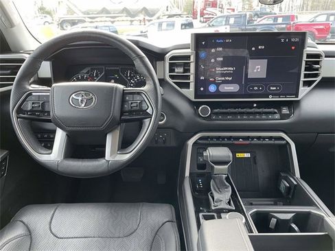 Used 2023 Toyota Tundra Limited image 14