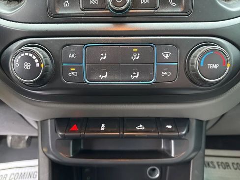 Used 2017 Chevrolet Colorado W/T w/ Custom Special Edition image 23