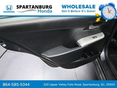 Used 2014 Toyota Camry SE image 15