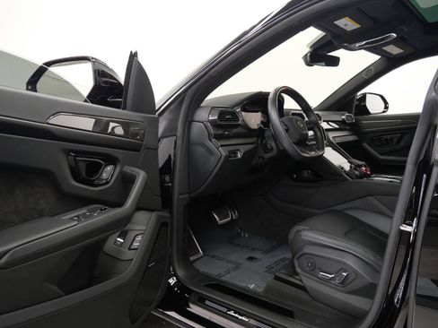 Used 2023 Lamborghini Urus S AWD/4WD image 22