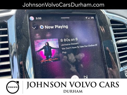 Used 2023 Volvo XC90 B6 Plus AWD/4WD image 12