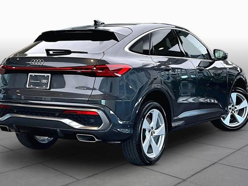 Used 2025 Audi Q5 Premium Plus w/ Premium Plus AWD/4WD image 15