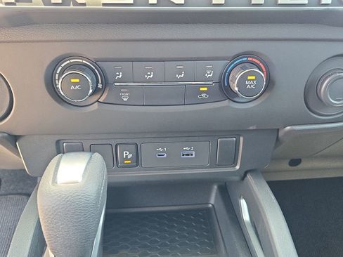 New 2025 Nissan Frontier SV RWD image 20