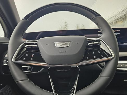 Used 2026 Cadillac Lyriq Premium Sport AWD/4WD image 24