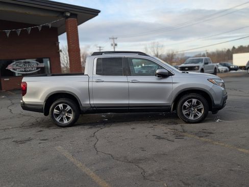 Used 2017 Honda Ridgeline RTL-T image 11