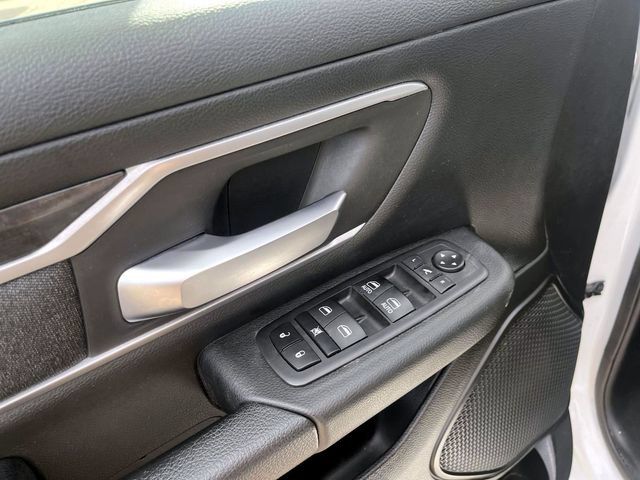 Used 2020 RAM 1500 Big Horn AWD/4WD image 20