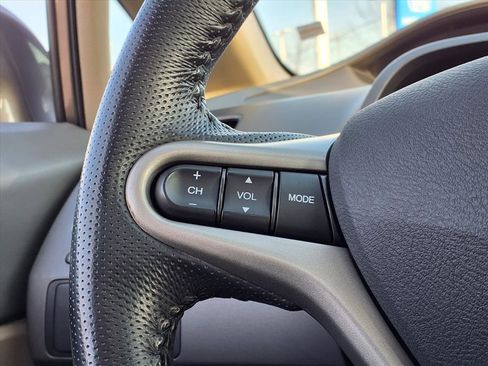 Used 2011 Honda Civic EX-L image 25