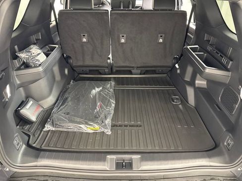 New 2026 Toyota 4Runner TRD Off-Road Premium AWD/4WD image 18