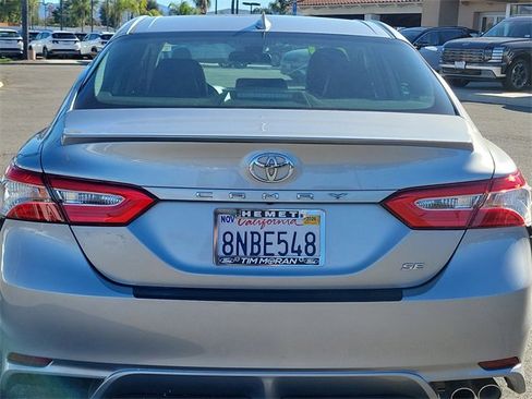 Used 2020 Toyota Camry SE image 25