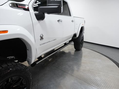 New 2026 GMC Sierra 2500 Denali w/ Denali Reserve Package image 6