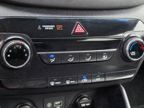 Used 2017 Hyundai Tucson SE image 29