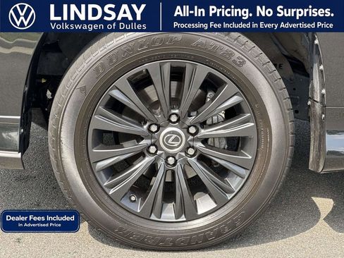 Used 2023 Lexus GX 460 Luxury w/ Sport Design Package AWD/4WD image 8