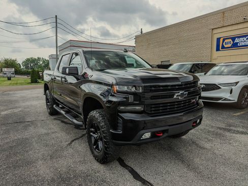 Used 2020 Chevrolet Silverado 1500 LT Trail Boss AWD/4WD image 2