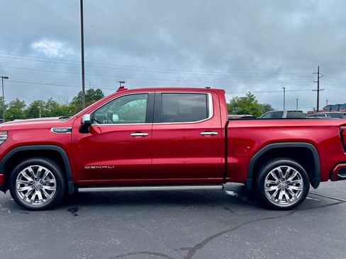 Used 2023 GMC Sierra 1500 Denali w/ Denali Reserve Package AWD/4WD image 4