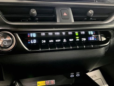 Used 2024 Lexus UX 250h FWD image 36