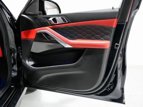 Used 2022 BMW X6 M w/ Competition Package image 31