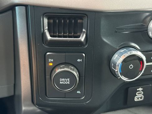 Used 2025 Ford F150 XLT w/ Equipment Group 301A Standard image 22