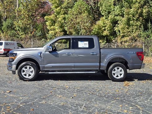 New 2025 Ford F150 XLT w/ Equipment Group 302A MID image 18