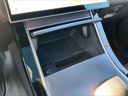 Used 2026 Land Rover Range Rover Velar S image 35