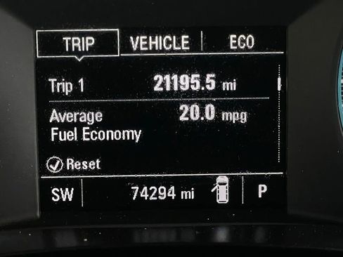 Used 2018 Chevrolet Traverse LT FWD image 32