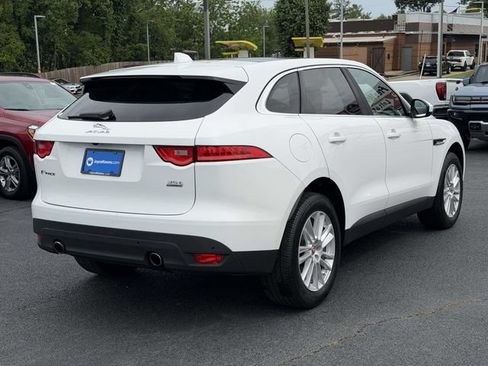 Used 2017 Jaguar F-PACE Prestige AWD/4WD image 2