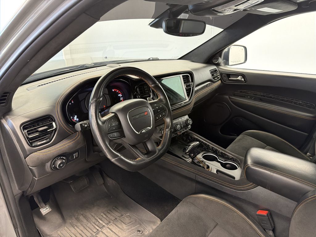 Used 2022 Dodge Durango R/T w/ Hemi Orange Plus Package AWD/4WD image 2