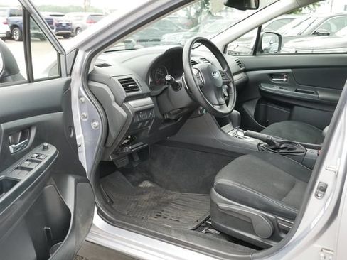 Used 2014 Subaru Crosstrek 2.0i Premium AWD/4WD image 12