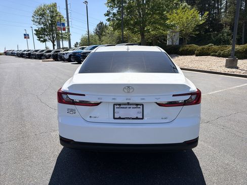Used 2025 Toyota Camry LE FWD image 6