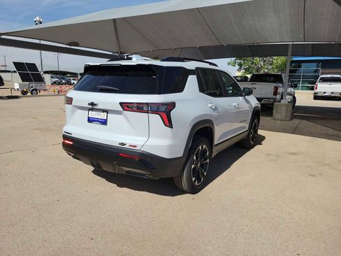 New 2026 Chevrolet Equinox RS w/ LPO, Floor Liner Package FWD image 8